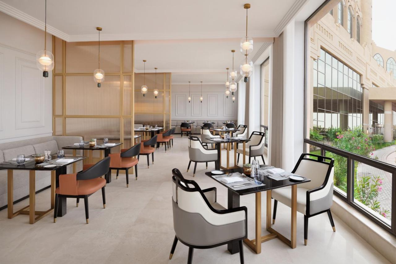 Al Ahsa Intercontinental By Ihg Hotell Al-Hasa Eksteriør bilde