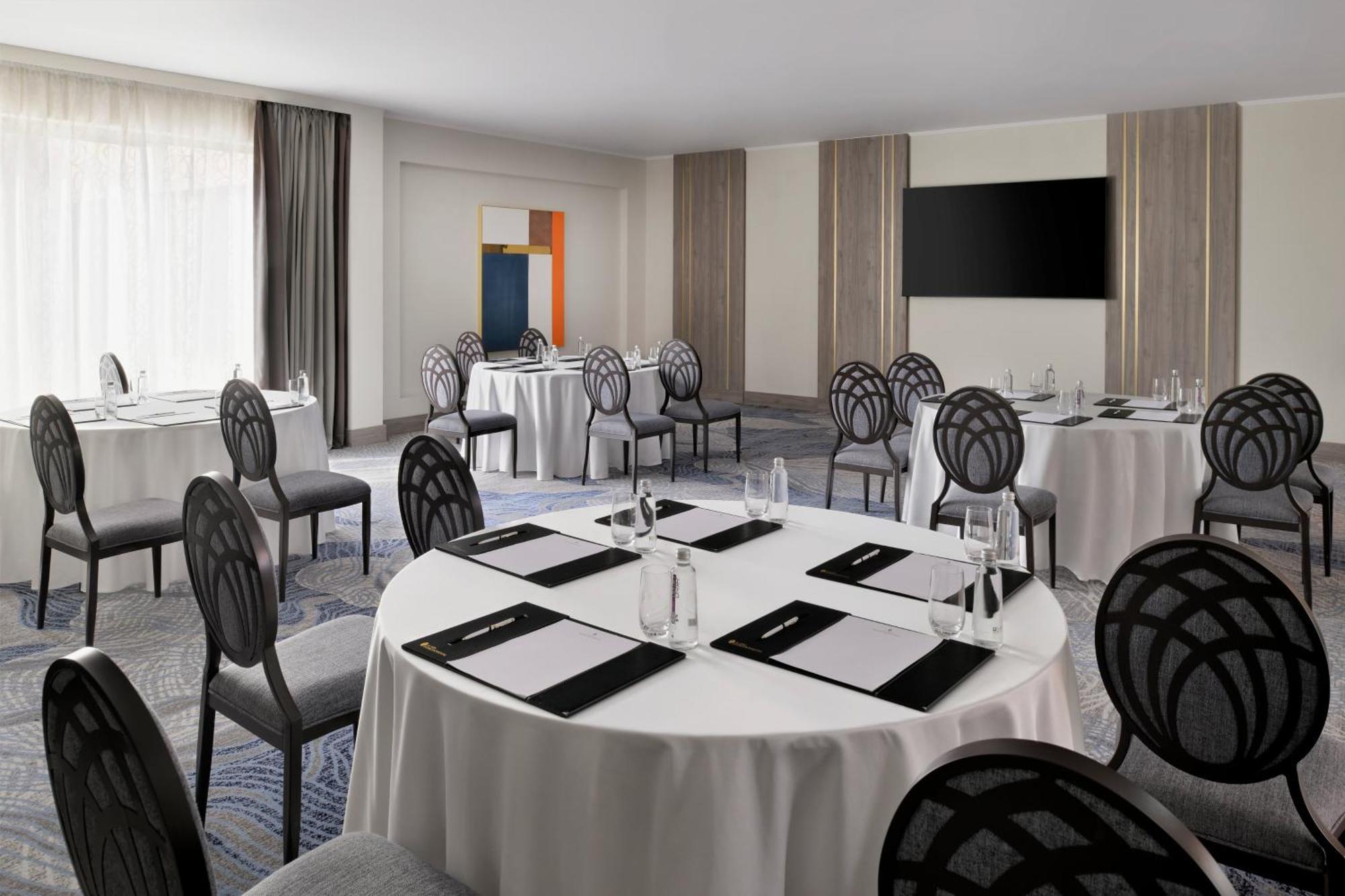 Al Ahsa Intercontinental By Ihg Hotell Al-Hasa Eksteriør bilde